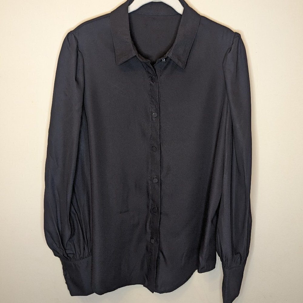 Black full sleeve blouse size Large